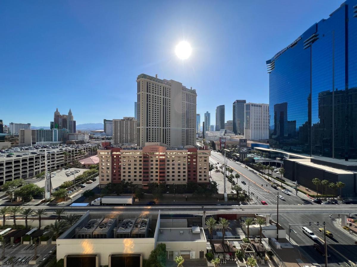 Aparthotel Balcony Signature Mgm Great View No Fees Free Valet Lazy River Las Vegas